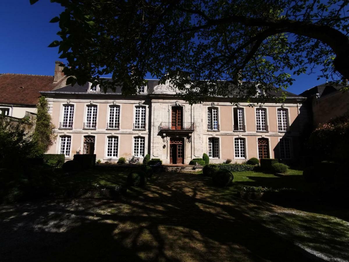 Hotel Des Tailles Mortagne-au-Perche Exterior foto